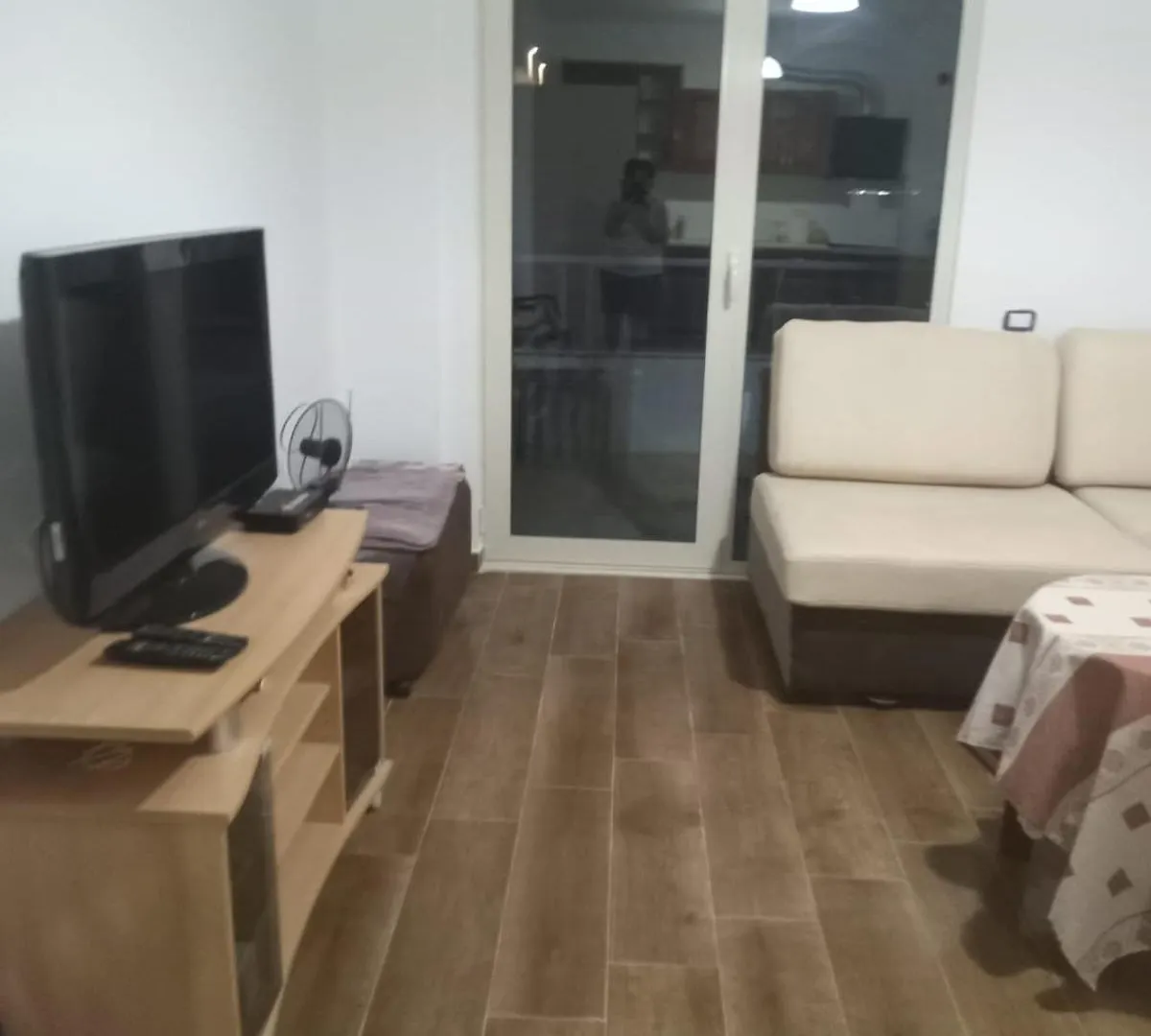 Apartment Lakeside Drilon Pogradec